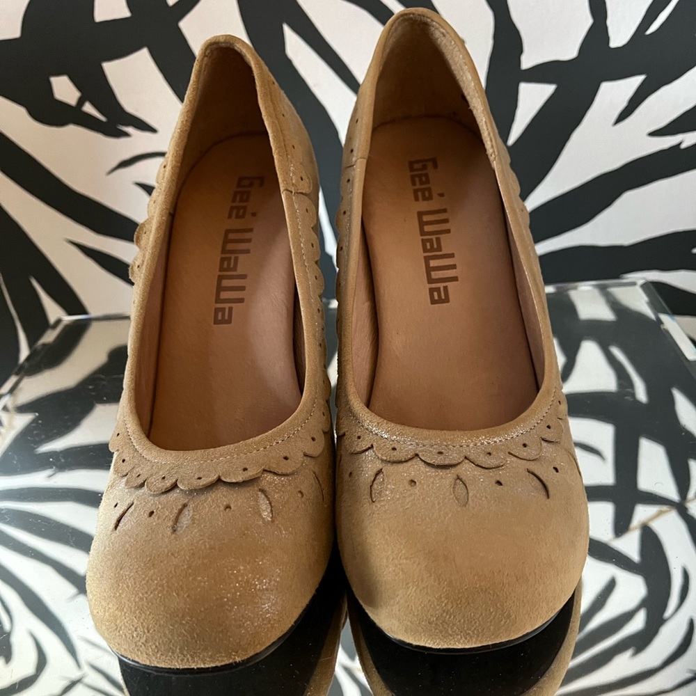 Gee Wawa heels